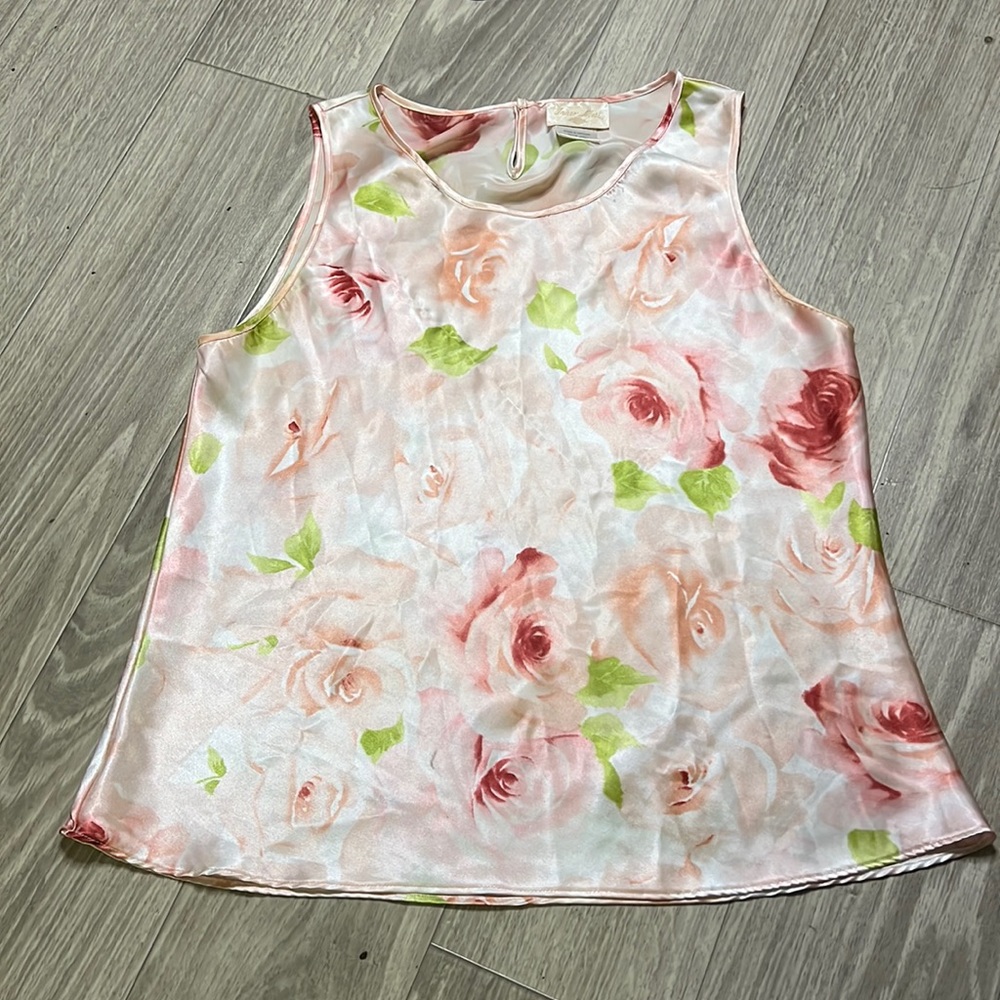 pink blouse